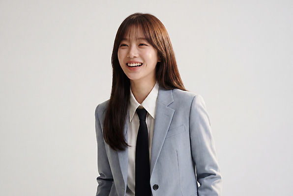 JPG 모델 편집이미지 여자 패션 직장 표정 밝음 웃음 정장 직장인 신입사원 의료성형뷰티 스타일 편집실사 AI인물포토 AI콘텐츠 직업 옷 회사 비즈니스 사람 CG 파일형식 AI포토