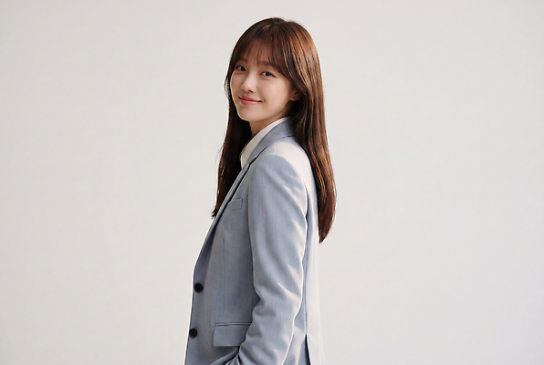 JPG 모델 편집이미지 여자 포즈 표정 밝음 웃음 정장 머리카락 직장인 신입사원 의료성형뷰티 스타일 편집실사 AI인물포토 AI콘텐츠 직업 옷 비즈니스 사람 머리 CG 파일형식 AI포토 신체부위