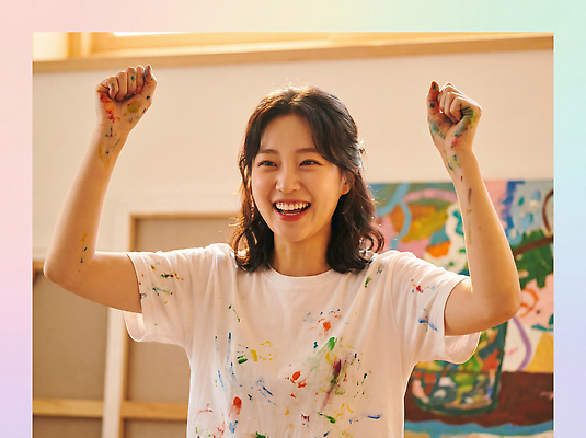 JPG 편집이미지 손 여자 행복 창조 물감 기쁨 작업 그리기 즐거움 그림 의료성형뷰티 편집실사 AI인물포토 AI콘텐츠 감정 모션 사람 신체부위 미술도구 CG 파일형식 AI포토 오브젝트