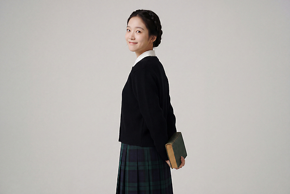 JPG 편집이미지 손 여자 교육 교복 포즈 청소년 미소 책 학습 의료성형뷰티 중고등학생 편집실사 옷 중학생 고등학생 표정 사람 신체부위 CG 파일형식 학생