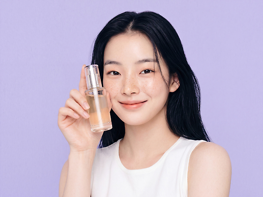 JPG 모델 편집이미지 여자 웃음 촬영 화장품 상품 피부 피부관리 스킨케어 주근깨 의료성형뷰티 스타일 편집실사 AI인물포토 AI콘텐츠 표정 사람 신체부위 뷰티 점 CG 파일형식 AI포토