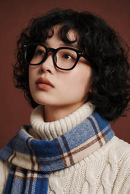 JPG 편집이미지 여자 패션 안경 스카프 파마 스웨터 의료성형뷰티 편집실사 헤어스타일 잡화 상의 사람 목도리 CG 파일형식 옷