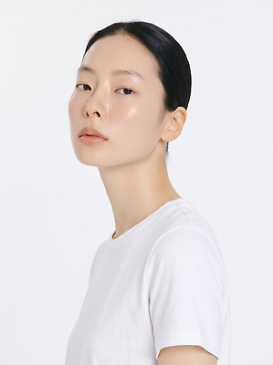 JPG 모델 편집이미지 여자 패션 백그라운드 관리 여름 뷰티 흰색 피부관리 스킨케어 내츄럴 의료성형뷰티 스타일 편집실사 계절 컬러 사람 CG 파일형식
