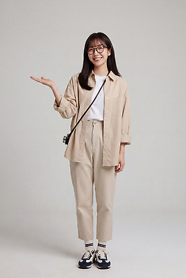 JPG 모델 편집이미지 옷 여자 패션 안경 실내 미소 캐주얼 카메라 사진촬영 의료성형뷰티 스타일 편집실사 AI인물포토 AI콘텐츠 잡화 표정 사람 내부 전자제품 촬영 CG 파일형식 AI포토