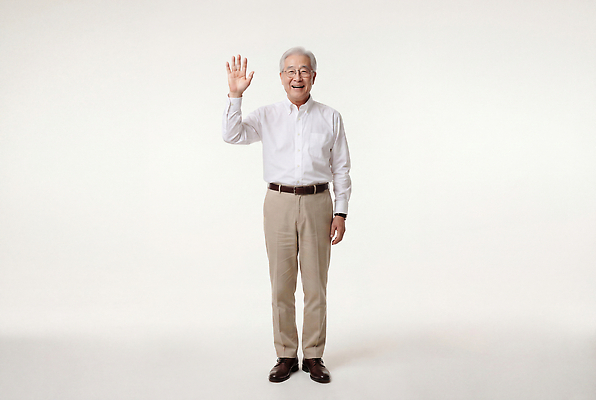 JPG 편집이미지 옷 할아버지 노년 남자 웃음 의료성형뷰티 편집실사 AI인물포토 AI콘텐츠 표정 사람 성인 CG 파일형식 AI포토