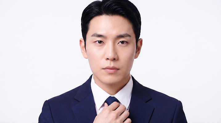 JPG 편집이미지 패션 남자 넥타이 직장 정장 비즈니스맨 이미지 의료성형뷰티 스타일 편집실사 AI인물포토 AI콘텐츠 잡화 옷 회사 비즈니스 사람 직장인 CG 파일형식 AI포토 직업