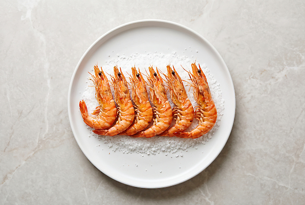 JPG 편집이미지 접시 음식 재료 새우 요리 식사 대하 해산물 준비 일렬 소금 대하구이 맛있는 편집실사 AI포토 AI콘텐츠 식기 갑각류 구이 CG 파일형식 동물