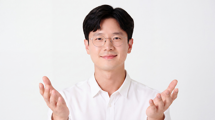 JPG 편집이미지 남자 셔츠 표정 미소 흰색 긍정 의료성형뷰티 스타일 편집실사 AI인물포토 AI콘텐츠 컬러 컨셉 상의 사람 CG 파일형식 AI포토 옷