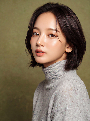 JPG 모델 편집이미지 여자 패션 짧은머리 표정 뷰티 스웨터 피부 의료성형뷰티 편집실사 AI인물포토 AI콘텐츠 헤어스타일 상의 사람 신체부위 CG 파일형식 AI포토 옷