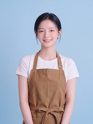 JPG 편집이미지 여자 음식 스튜디오 표정 미소 촬영 식사 조리복 즐거움 아르바이트 의료성형뷰티 편집실사 AI인물포토 AI콘텐츠 감정 유니폼 사람 CG 파일형식 AI포토 옷