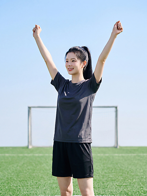 JPG 편집이미지 여자 스포츠 축구공 하늘 협력 소녀 경기 잔디 야외 운동 축구 기쁨 우승 축구장 의료성형뷰티 편집실사 AI인물포토 AI콘텐츠 풋살 식물 감정 어린이 공 축구용품 스포츠시설 건강 사람 구기 최고 CG 파일형식 AI포토 스포츠용품 시설 오브젝트