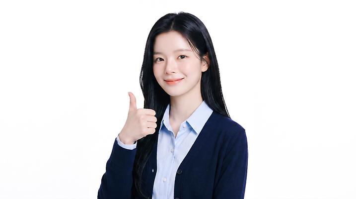 JPG 편집이미지 손 옷 여자 포즈 셔츠 표정 미소 파란색 검은색 엄지손가락 흰색 카디건 의료성형뷰티 편집실사 AI인물포토 AI콘텐츠 컬러 상의 손가락 사람 신체부위 외투 CG 파일형식 AI포토