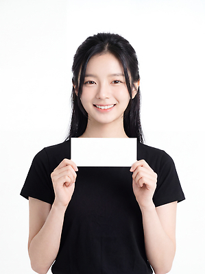JPG 편집이미지 손 여자 포즈 표정 웃음 사람 공간 전달 의료성형뷰티 편집실사 AI인물포토 신체부위 CG 파일형식 AI포토 AI콘텐츠