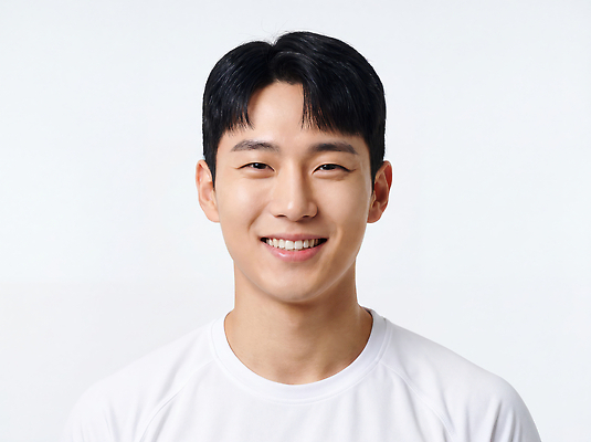 JPG 편집이미지 남자 표정 웃음 청춘 의료성형뷰티 편집실사 AI인물포토 AI콘텐츠 컨셉 사람 CG 파일형식 AI포토