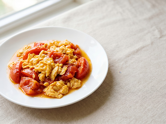 JPG 편집이미지 접시 음식 토마토 요리 중식 계란 식사 계란요리 볶음 스크램블 토마토달걀볶음 편집실사 AI포토 AI콘텐츠 식기 채소 알 CG 파일형식