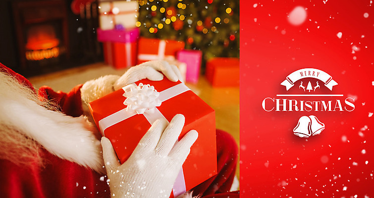 포토 JPG 해외이미지 백인 라이프스타일 배너 노년 남자 리본 크리스마스장식 크리스마스 겨울 거실 가정 불 크리스마스카드 아파트 주택 따뜻함 선물 한명 장식 빨간색 크리스마스트리 산타클로스 평화 디지털 축제 장식볼 종 축하 잡기 메시지 벽난로 안락의자 전나무 비네팅 노인남자한명만 해외202004 해외포토 자연요소 서양인 나무 1 계절 기념일 컬러 컨셉 의자 모션 카드_감사 촬영기법 사람 성인 건물 생활 남자한명만 노인남자만 파일형식