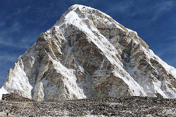포토 JPG 해외이미지 구름 계절 실루엣 여행 겨울 자연 하늘 추상 산 파노라마 풍경 경사 사람없음 야외 파란색 빛 환경 얼음 하이킹 추위 흰색 정상 언덕 휴양지 산등성이 빙하 서리 오르기 알프스 내추럴 웅장함 절정 해외202004 해외포토 자연요소 유럽 컬러 무늬 모션 레저 촬영기법 장소 생태계 파일형식