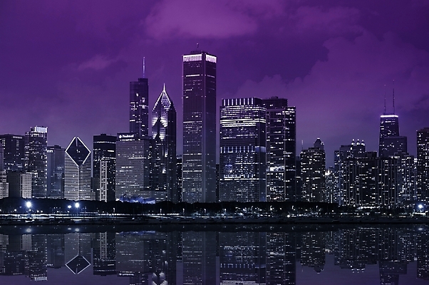 포토 JPG 해외이미지 호수 건축양식 파노라마 사람없음 건물 가로 도시풍경 사무실 반사 탑 보라색 고층빌딩 미국 도시 도심 야간 큼 장면 대도시 스카이라인 리빙 시카고 유흥 해외202004 해외포토 자연요소 건축물 건축 컬러 북아메리카 비즈니스 촬영기법 풍경 빌딩 크기 파일형식