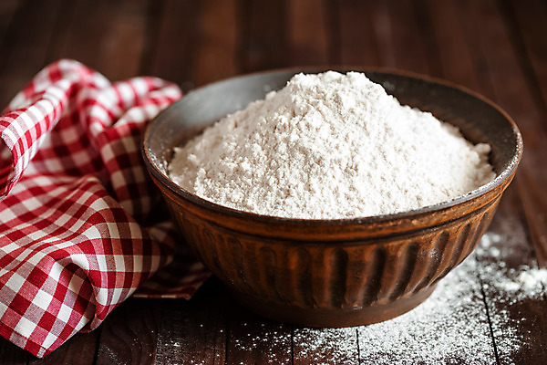 포토 JPG 해외이미지 음식 백그라운드 재료 탁자 요리 사람없음 목재 주방 흰색 신선 준비 날것 반죽 밀가루 핸드메이드 해외202004 해외포토 나무 컬러 가구 가루 파일형식