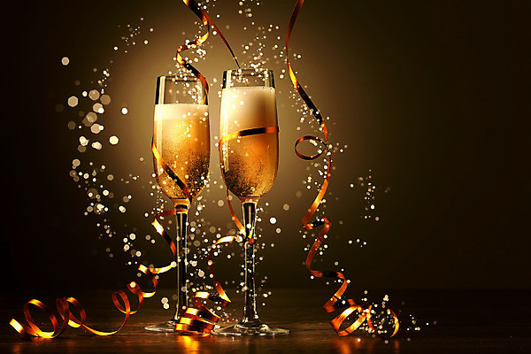 포토 JPG 해외이미지 디자인 기념일 행복 리본 음료 백그라운드 크리스마스 겨울 검은배경 새로움 기념 선물 사랑 사람없음 빛 상자 파티 축제 낭만 축하 알코올 샴페인 샴페인잔 해외202004 해외포토 계절 감정 컨셉 술잔 주류 이벤트 검은색 파일형식