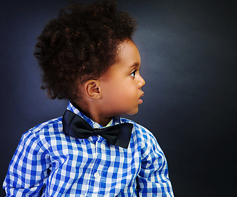 포토 JPG 해외이미지 학생 교육 남자 어린이 남학생 교실 학교 수업 실내 한명 사람 소년 옆모습 학습 스터디 칠판 유치원 방 표현 활 걸음마 소년한명만 해외202004 해외포토 1 뷰포인트 모션 내부 남자한명만 소년만 파일형식