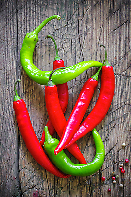 포토 JPG 해외이미지 음식 백그라운드 채소 재료 고추 탁자 불 멕시코 요리 사람없음 빨간색 초록색 쌓기 주방 어둠 추위 수확 신선 뜨거움 양념 사발 혼합 향신료 오브젝트 매움 완두콩 후추 칠레 연소 숙성 옛날 채식주의자 해외202004 해외포토 자연요소 컬러 가구 북아메리카 농업 모션 콩 사기그릇 남아메리카 맛 채식 향미료 파일형식