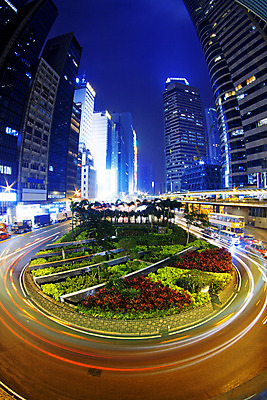 포토 JPG 해외이미지 도로 여행 백그라운드 이동 비즈니스 건축양식 교통시설 자국 모션 자동차 추상 조명 거리 버스 사람없음 야외 건물 빛 도시풍경 컬러풀 황혼 장비 도시 고가도로 고속도로 도심 야간 저녁 소프트포커스 교차로 속도 상업 바쁨 네온 장면 타운 방법 블러 선로 해외202004 해외포토 자연요소 건축물 건축 길 육상교통 컬러 교통 컨셉 무늬 대중교통 촬영기법 풍경 일몰 시설 파일형식