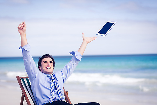 포토 JPG 해외이미지 백인 남자 행복 모래 파도 바다 성공 넥타이 휴가 한명 사람 정장 성인 야외 물 태블릿 맑음 재킷 터치 자유 비즈니스맨 흥분 야외의자 성인남자한명만 해외202004 해외포토 자연요소 서양인 1 잡화 옷 감정 컨셉 의자 비즈니스 날씨 전자제품 스마트기기 외투 직장인 남자한명만 성인남자만 파일형식