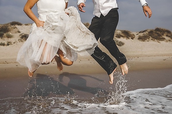 포토 JPG 해외이미지 백인 라이프스타일 커플 여자 남자 수영복 행복 모래 스포츠 파도 바다 2 장난 반바지 놀이 하늘 휴가 함께함 건강 사람 사람없음 야외 물 수영 기쁨 시간 떨어짐 스플래쉬 해외202004 해외포토 자연요소 서양인 옷 감정 컨셉 바지 관계 생활 수상스포츠 파일형식