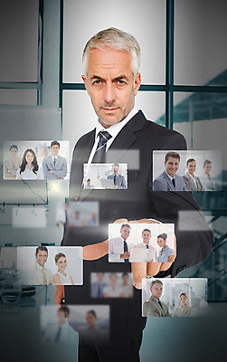 포토 JPG 해외이미지 백인 응시 여자 남자 40대 중년 50대 비즈니스 여러명 상반신 20대 성인 앞모습 옆모습 30대 사무실 스크린 터치 가리킴 직장인 비즈니스맨 비즈니스우먼 선택 직원 경영자 채용 터치스크린 해외202004 해외포토 서양인 직업 시선 뷰포인트 다수 컨셉 사람 손짓 청년 장년 리더 파일형식