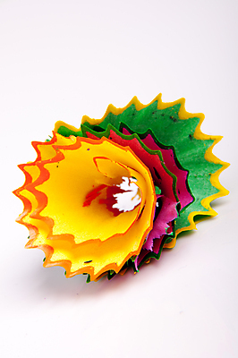 포토 JPG 해외이미지 분홍색 백그라운드 색연필 미술 사람없음 목재 빨간색 초록색 파란색 컬러풀 갈색 노란색 보라색 오브젝트 날카로움 스펙트럼 해외202004 해외포토 나무 컬러 재료 문화예술 학용품 파일형식