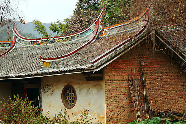포토 JPG 해외이미지 문화 지구 여행 건축양식 학교 가족 자연 벽돌 주택 미술 풍경 사람없음 건물 세계 마을 탑 중국 흙 봄 시골 사찰 원형 그룹 센터 역사 재산 땅 타일 멀티 해외202004 해외포토 도형 건축물 계절 교육 건축 아시아 관계 종교건축 문화예술 금융 생태계 파일형식