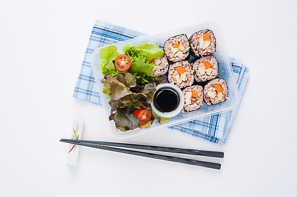 포토 JPG 해외이미지 전통 음식 백그라운드 컨셉 재료 밥 건강 돼지고기 요리 동양인 사람없음 상자 갈색 주방 식당 일본 요리사 식사 저녁식사 치킨 초밥 신선 해조류 클래식 고급 맛 그릴 준비 롤 두부 내추럴 점심식사 스타일 맛있는 해외202004 해외포토 직업 아시아 컬러 주방용품 육류 인종 상점 해양식물 닭고기요리 일본음식 파일형식