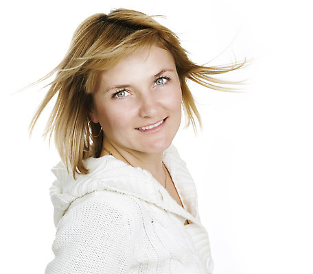 포토 JPG 해외이미지 백인 1 디자인 응시 여자 행복 감정 얼굴 백그라운드 모션 엄마 날리기 건강 한명 사람 성인 파란색 금발 기쁨 흰색 표현 신선 중앙 주부 내추럴 고립 해외202004 해외포토 서양인 헤어스타일 시선 컬러 가족 신체부위 파일형식