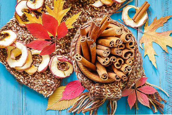 포토 JPG 해외이미지 음식 백그라운드 재료 탁자 디저트 건조 요리 사람없음 장식 갈색 주방 가을 조미료 막대기 달콤 향신료 오브젝트 향 시나몬 해외202004 해외포토 계절 컬러 가구 맛 향미료 파일형식