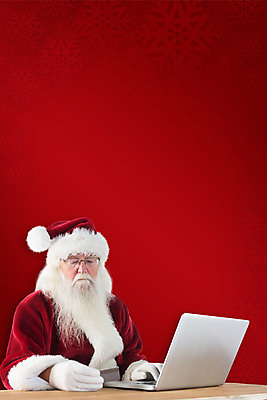 포토 JPG 해외이미지 노년 남자 크리스마스 한명 들기 상반신 옆모습 빨간색 노트북 산타클로스 타이핑 신용카드 노인남자한명만 해외202004 해외포토 1 기념일 뷰포인트 컬러 모션 사람 성인 금융 전자제품 남자한명만 노인남자만 파일형식