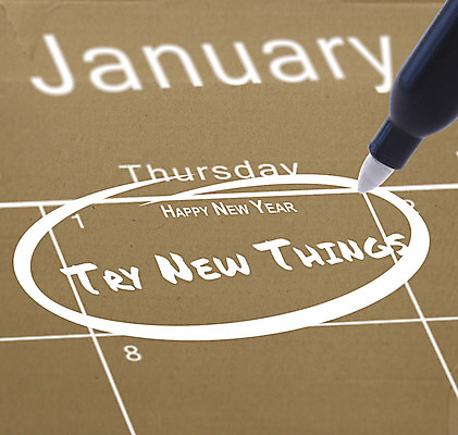 포토 JPG 해외이미지 텍스트 표시 문구용품 잉크 사람없음 빨간색 펜 검은색 달력 기록 원형 날짜 그림 해피뉴이어 1월 판지 월 해외202004 해외포토 도형 컬러 필기구 새해인사 오브젝트 파일형식