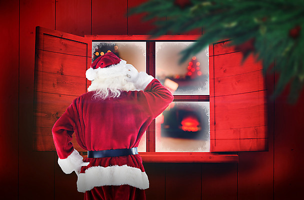 포토 JPG 해외이미지 백인 라이프스타일 노년 남자 크리스마스 생각 거실 창문 가정 아파트 주택 선물 한명 목재 장식 빨간색 빛 소파 크리스마스트리 산타클로스 디지털 축제 방 흰색 축하 소프트포커스 벽난로 질감 전나무 노인남자한명만 해외202004 해외포토 서양인 나무 1 기념일 컬러 컨셉 의자 재료 촬영기법 사람 성인 건물 생활 남자한명만 노인남자만 파일형식