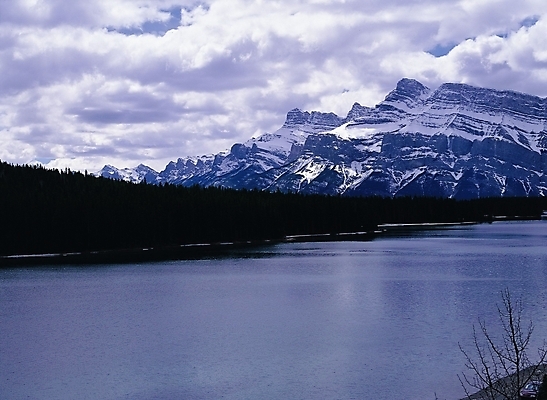 포토 JPG 주간 구름 사계절 계절 호수 설경 겨울 자연 하늘 산 풍경 사람없음 야외 강 국내포토 자연요소 생태계 파일형식