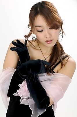 포토 JPG 스튜디오촬영 모델 드레스 여자 포즈 모션 실내 한명 사람 이벤트 상반신 20대 성인 한국인 여자만 여자한명만 성인여자만 청년만 청년여자만 성인한명만 청년여자한명만 성인여자한명만 성인만 국내포토 1 옷 동양인 청년 내부 파일형식