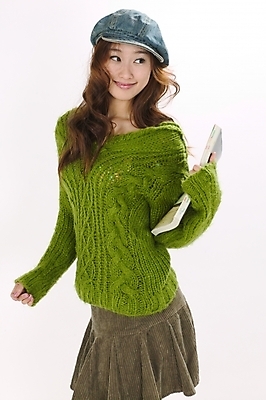 포토 JPG 스튜디오촬영 모델 모자 여자 대학생 포즈 모션 실내 한명 미소 사람 이벤트 상반신 20대 성인 책 연두색 치마 캠퍼스라이프 한국인 스웨터 여자만 여자한명만 성인여자만 청년만 청년여자만 성인한명만 청년여자한명만 성인여자한명만 성인만 국내포토 1 학생 라이프스타일 잡화 상의 하의 표정 동양인 청년 내부 초록색 파일형식