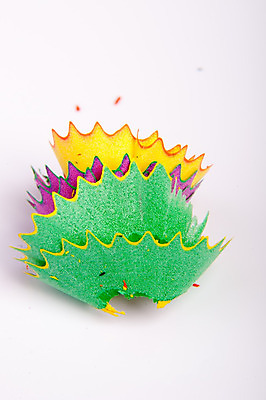 포토 JPG 해외이미지 분홍색 백그라운드 색연필 미술 사람없음 목재 빨간색 초록색 파란색 컬러풀 갈색 노란색 보라색 오브젝트 날카로움 스펙트럼 해외202004 해외포토 나무 컬러 재료 문화예술 학용품 파일형식