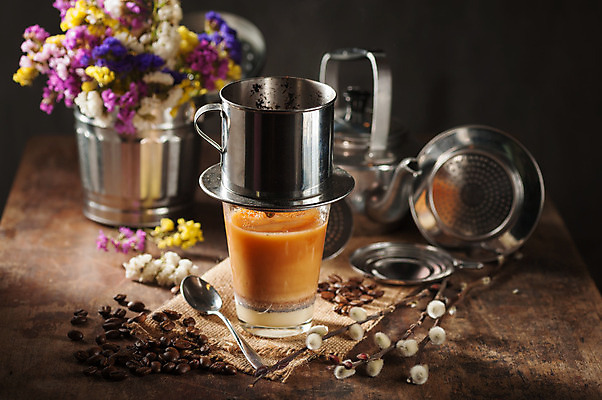 포토 JPG 해외이미지 전통 라이프스타일 계절 커피 음료 음식 백그라운드 가정 유리 탁자 아침 휴식 사람없음 목재 상점 식당 카페 흐름 수확 시골 신선 뜨거움 냄비 찻주전자 메뉴 상쾌 복고 향기 베트남 바리스타 향 에스프레소 소셜네트워크 아라비카 옛날 정물화 카페인 필터 힙스터 해외202004 해외포토 주간 나무 직업 패션 감정 가구 컨셉 농업 재료 재질 주전자 생활 동남아시아 솥 그림 냄새 파일형식