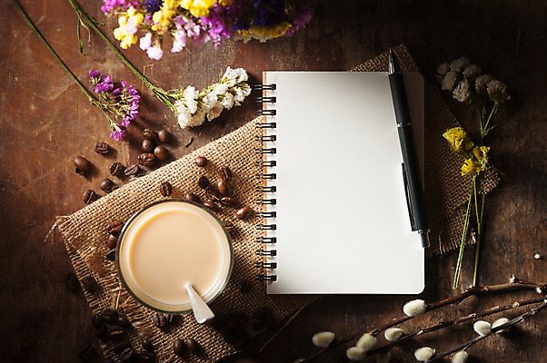 포토 JPG 해외이미지 디자인 종이 음료 벽 백그라운드 비즈니스 텍스트 벽지 아이디어 직장 사람없음 목재 책 스터디 연필 펜 갈색 우주 케이크 다이어리 쪽지 공책 공백 카페 빵집 수확 시골 기록 오픈 그리기 닫기 잡지 문서 복고 페이지 시트 패널 패드 소셜네트워크 조언 필터 힙스터 효과 해외202004 해외포토 나무 패션 컬러 컨셉 농업 회사 재료 모션 문구용품 학용품 디저트 간행물 학습 필기구 상점 사무용품 파일형식