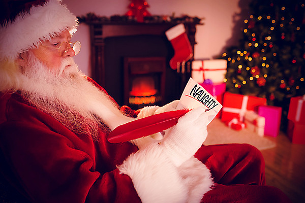 포토 JPG 해외이미지 백인 라이프스타일 노년 남자 크리스마스장식 크리스마스 거실 가정 불 아파트 주택 따뜻함 한명 장식 크리스마스트리 산타클로스 평화 축제 장식볼 축하 기록 잡기 만족 벽난로 안락의자 전나무 깃털펜 노인남자한명만 해외202004 해외포토 자연요소 서양인 나무 1 기념일 감정 컨셉 의자 모션 사람 성인 건물 생활 펜 남자한명만 노인남자만 파일형식