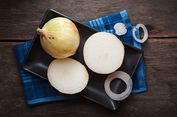 포토 JPG 해외이미지 음식 백그라운드 다이어트 채소 재료 양파 건강 요리 사람없음 목재 주방 샐러드 수확 시골 신선 시장 먹기 허브 준비 유기농 날것 비타민 내추럴 채식주의자 맛있는 해외202004 해외포토 나무 식물 웰빙 농업 모션 채식 영양소 파일형식