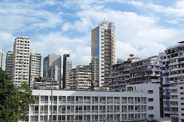 포토 JPG 해외이미지 주간 구름 건축양식 창문 하늘 거리 아파트 주택 앉기 사람없음 내부 건물 탑 고층빌딩 블록 손상 수확 도시 범죄 도심 가난 버리기 폐허 홍콩 그런지 빈민가 옛날 콘크리트 프로젝트 해외202004 해외포토 자연요소 건축물 건축 컨셉 농업 모션 빌딩 중국 파일형식