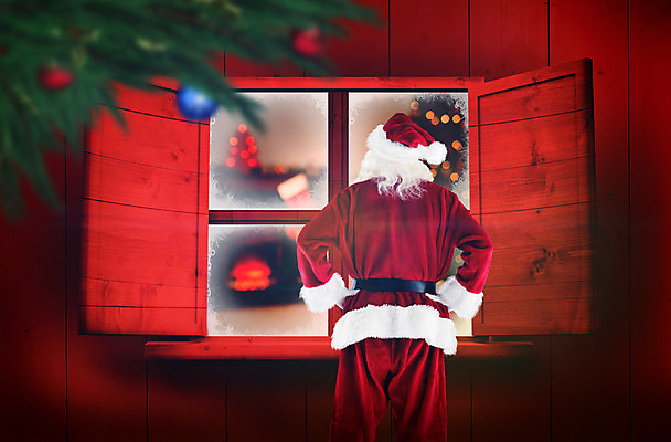 포토 JPG 해외이미지 백인 라이프스타일 노년 남자 크리스마스 거실 창문 가정 아파트 주택 선물 한명 목재 장식 빨간색 빛 소파 크리스마스트리 산타클로스 디지털 축제 방 흰색 축하 소프트포커스 벽난로 질감 전나무 노인남자한명만 해외202004 해외포토 서양인 나무 1 기념일 컬러 컨셉 의자 재료 촬영기법 사람 성인 건물 생활 남자한명만 노인남자만 파일형식