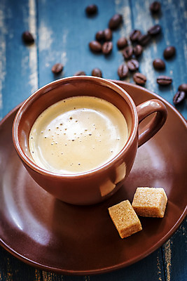 포토 JPG 해외이미지 커피 음료 음식 백그라운드 탁자 사람없음 컵 갈색 초콜릿 검은색 거품 뜨거움 액체 설탕 에스프레소 코코아 단절 카카오 해외202004 해외포토 식기 컬러 가구 디저트 파일형식