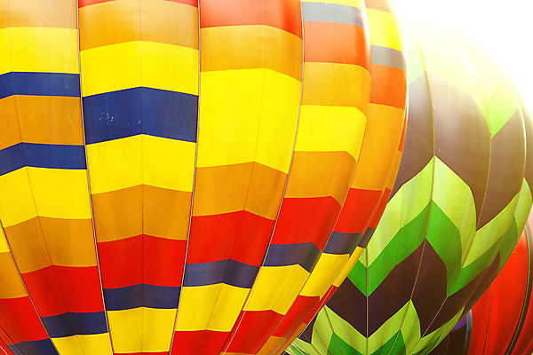 포토 JPG 해외이미지 구름 스포츠 이동 하늘 불 바람 불꽃 안테나 3 이벤트 사람없음 컬러풀 태양 바구니 일출 축제 활발 자유 열기구 뜨거움 닫기 떨어짐 파일럿 고도 버너 항공 시작 상승 오르기 승객 풍선 오르막 많음 해외202004 해외포토 자연요소 직업 컬러 컨셉 통신 항공교통 모션 날씨 노을 파일형식